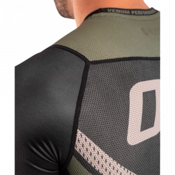 Venum Rashguard One FC Impact khaki kurz